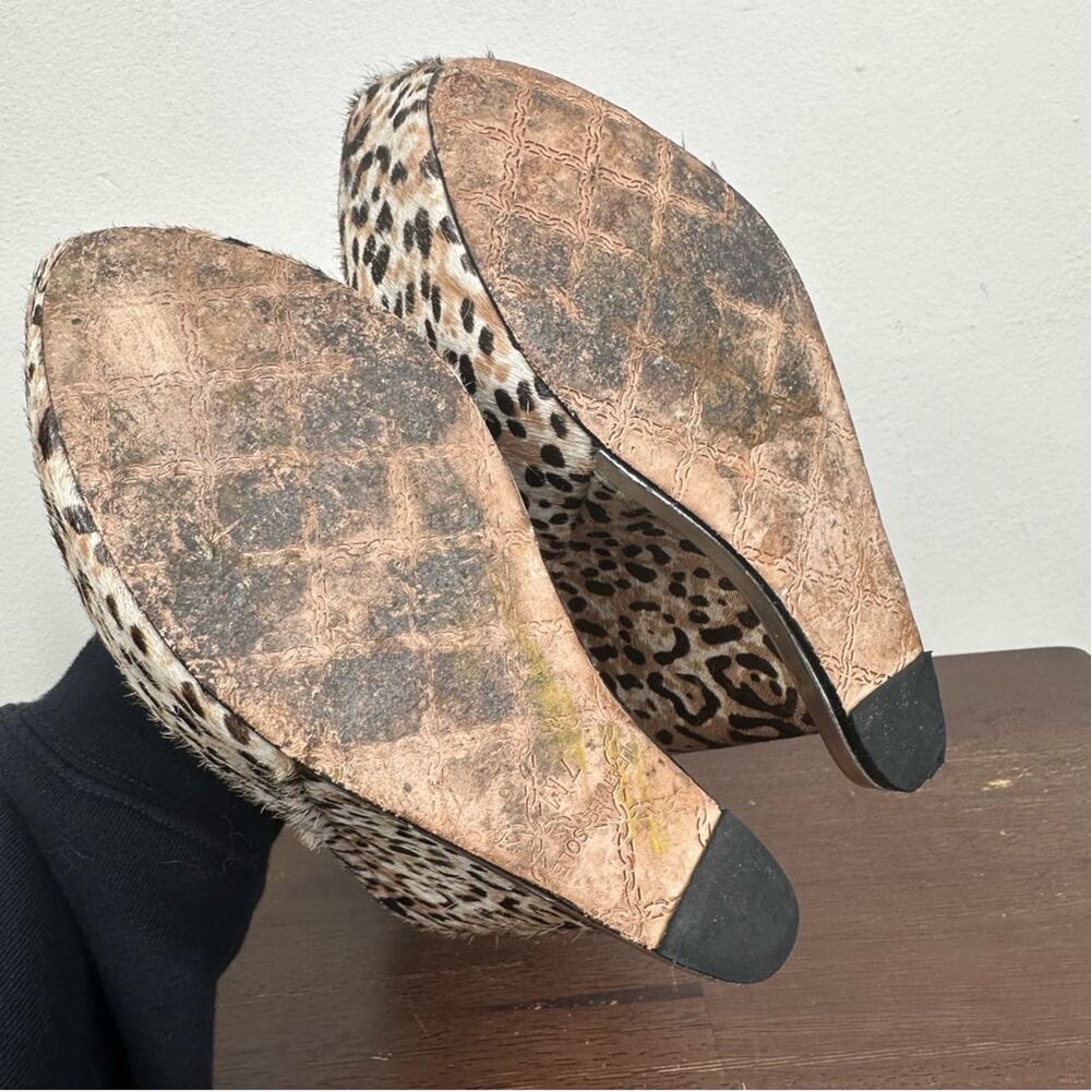 L.A.M.B. Women's Size 7 M Leopard Print Calf Hair Leather 'Dorothee' Wedge - Picture 8 of 13
